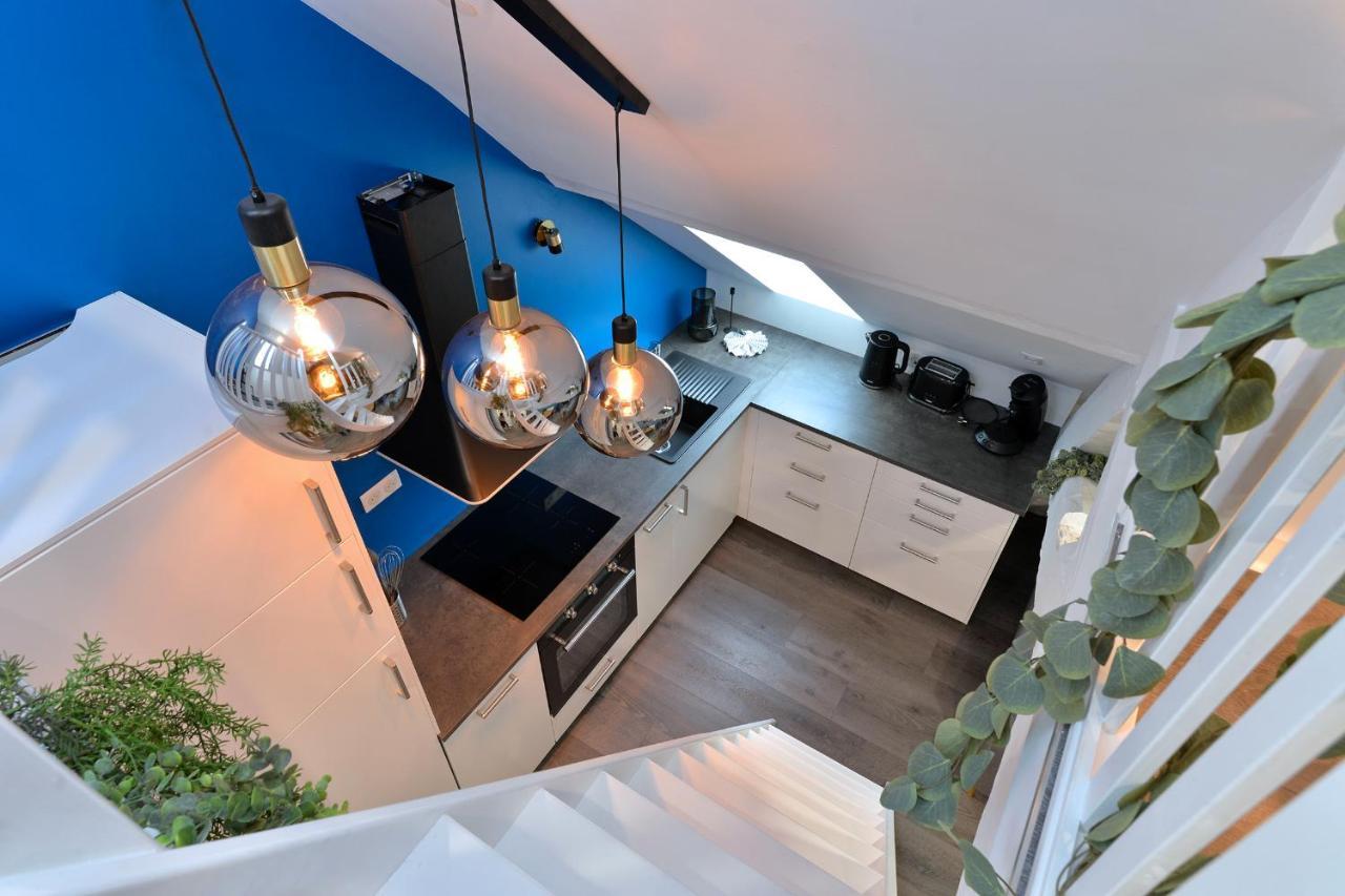 Les Suites Du Centre Historique กอลมาร์ ภายนอก รูปภาพ